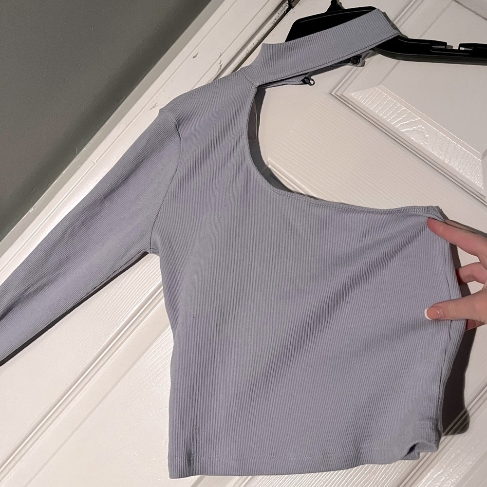 Forever 21 one sleeve crop top, size medium